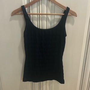 Lululemon black stripe top low back. Size 4
